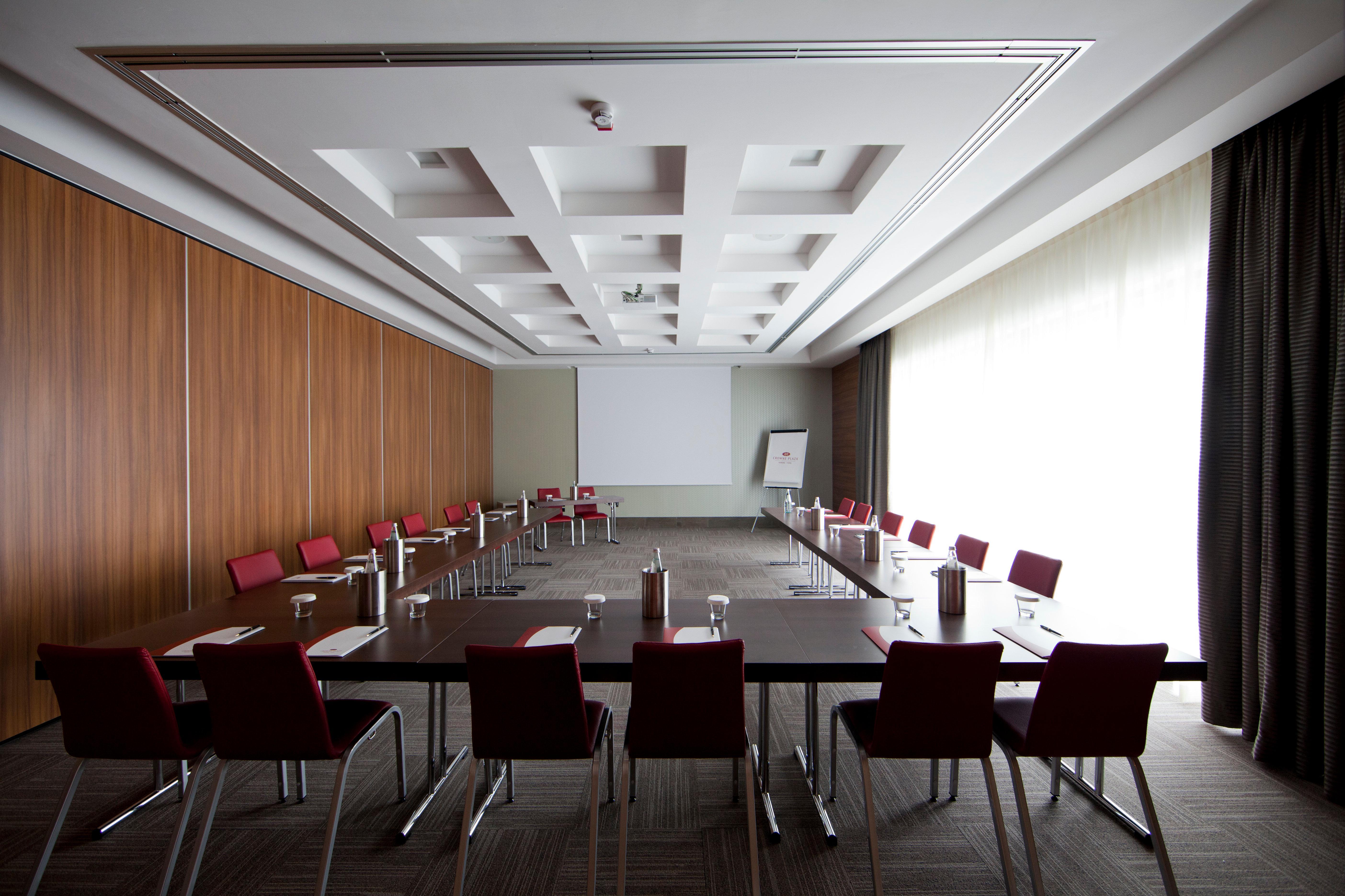 Crowne Plaza Verona Fiera By Ihg Bagian luar foto
