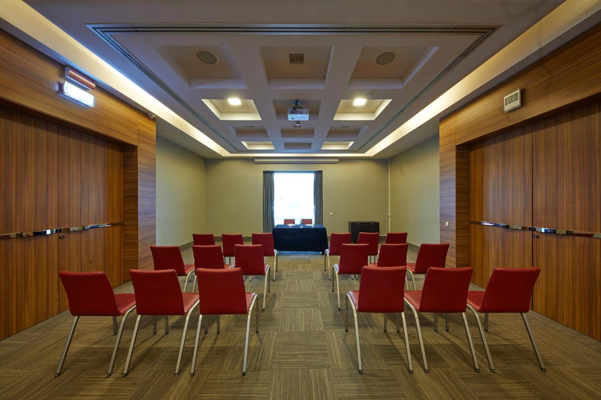 Crowne Plaza Verona Fiera By Ihg Bagian luar foto